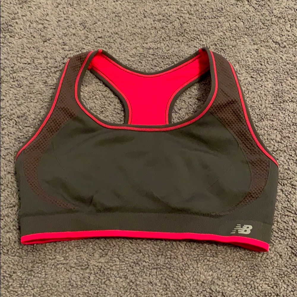 Sports bra